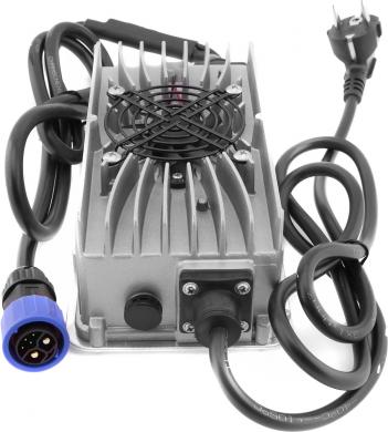 Charger 72V / 8A 